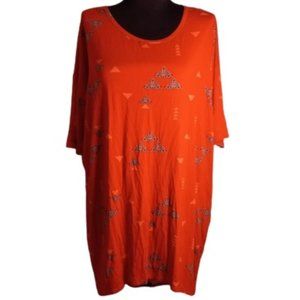 LuLaRoe S Irma NEW Red Triangles Hi-Low Tee Shirt